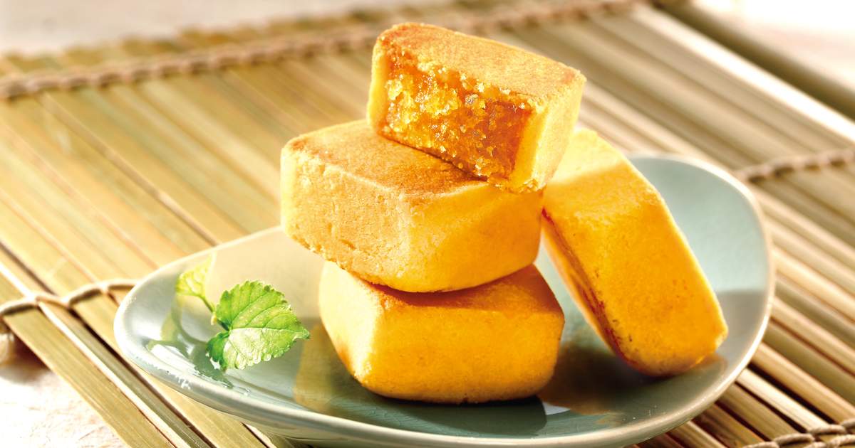 Chia Te Bakery Pineapple Cake Souvenir Set (Taiwan Airport Pick Up) Klook
